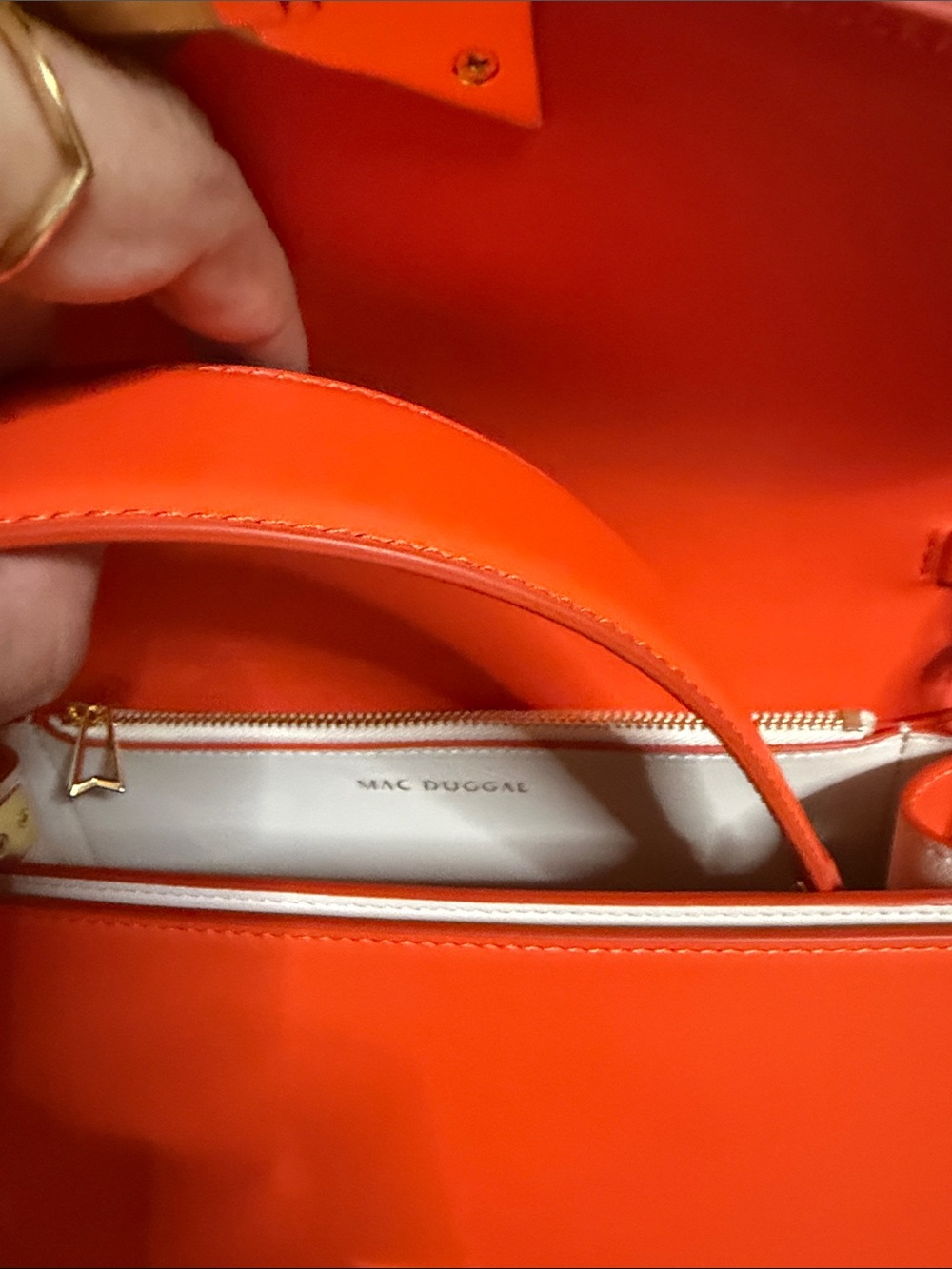 Mac Duggal Vibrant Orange Crossbody with Sculpted Geometric Clasp - Picture 4 of 6